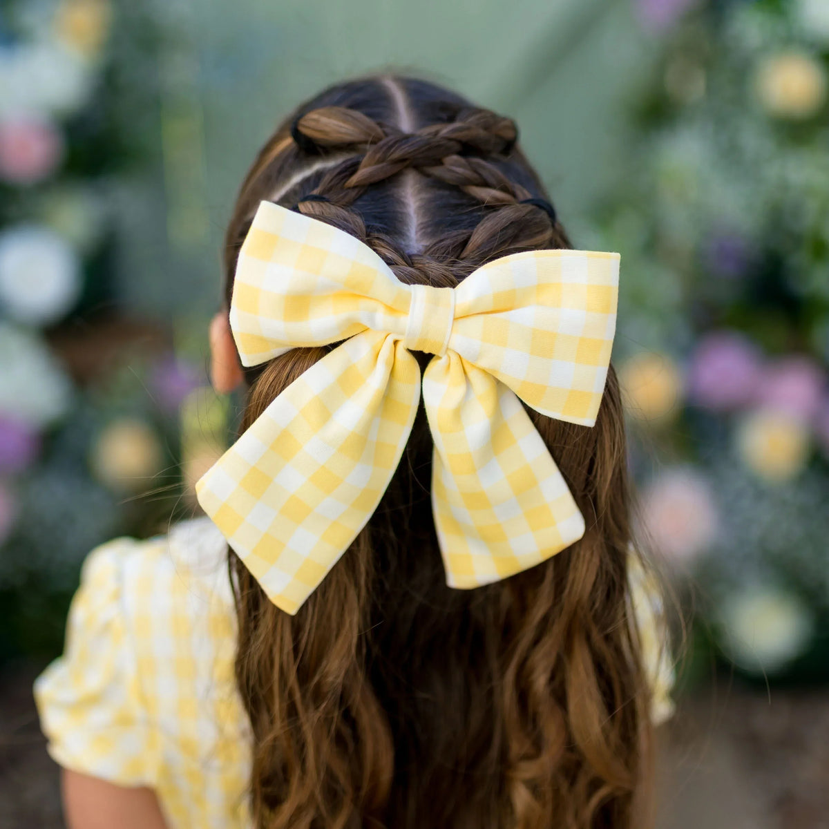 Large Alligator Clip Bow in Gingham Chamomile Main image