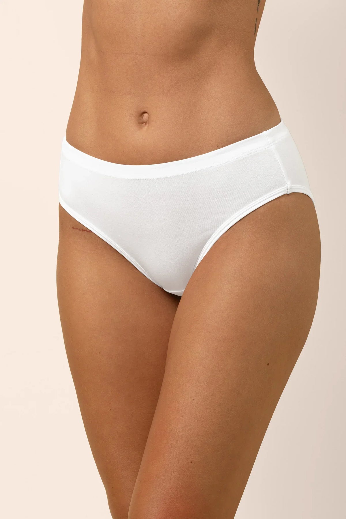 Women’s Underwear in Snow Main image
