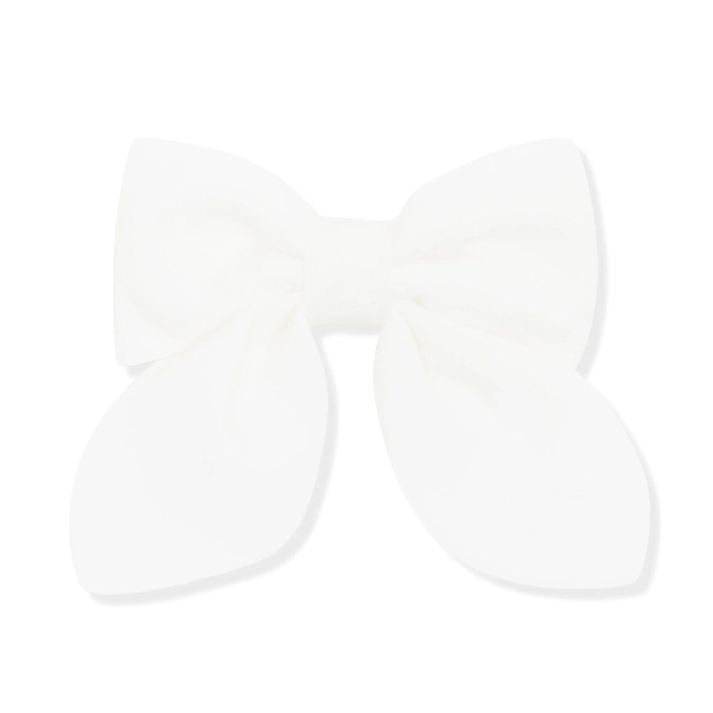 Medium Alligator Clip Bow in Cloud