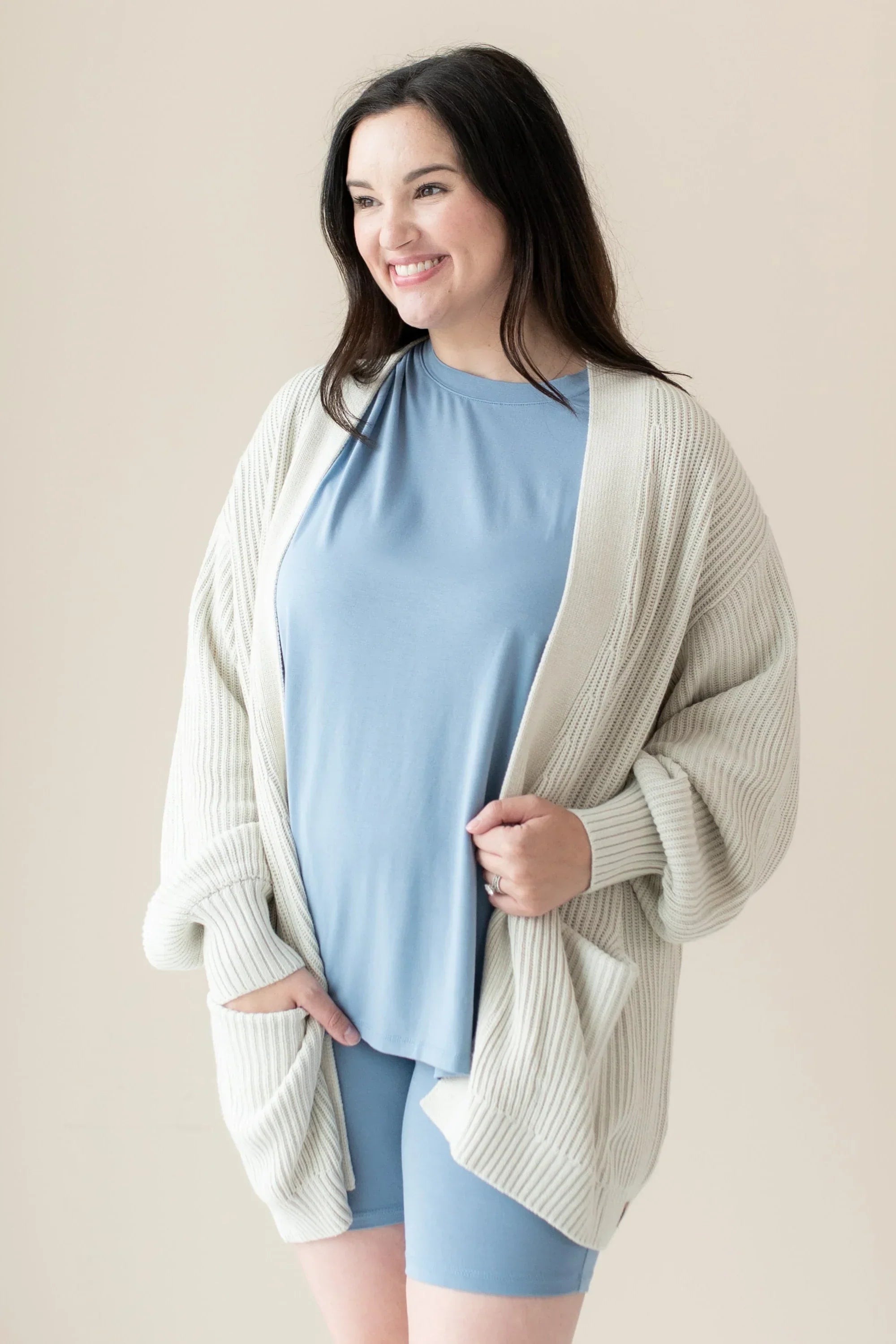 Chunky Knit Women's Oversized Cardigan in Oat Secondary image