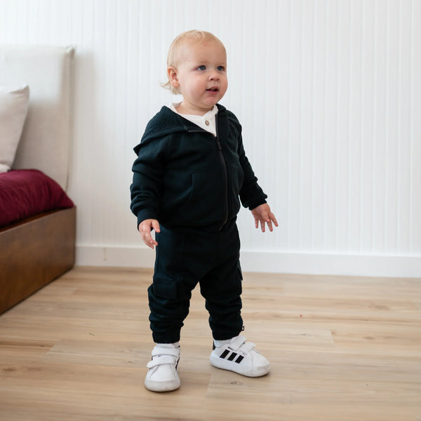 Fleece Cargo Pants in Midnight