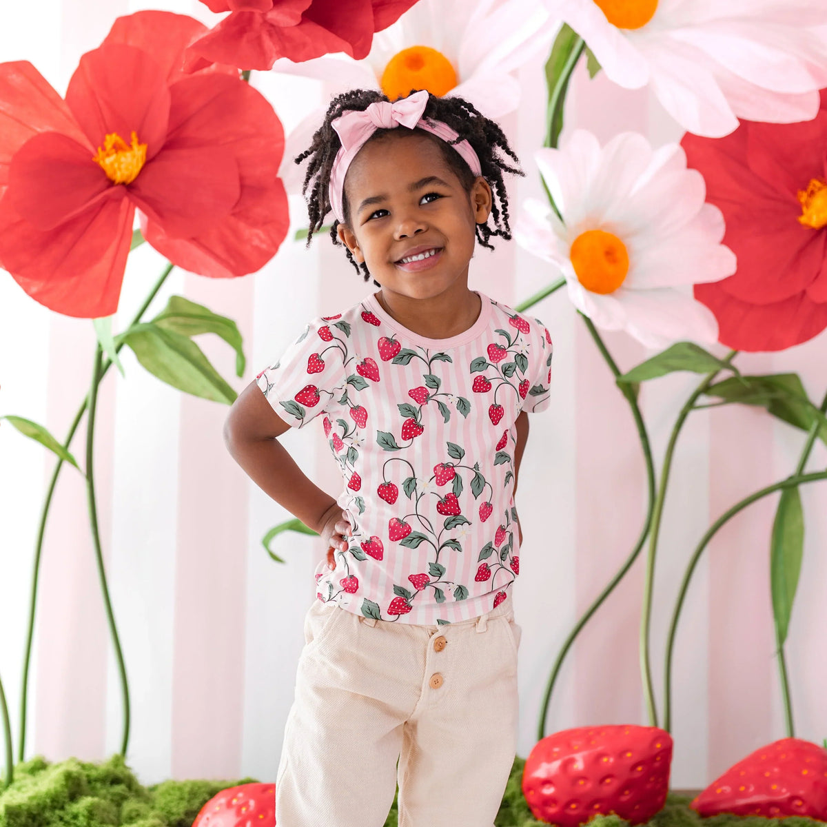 Toddler Basic Tee in Strawberry Fields Main image
