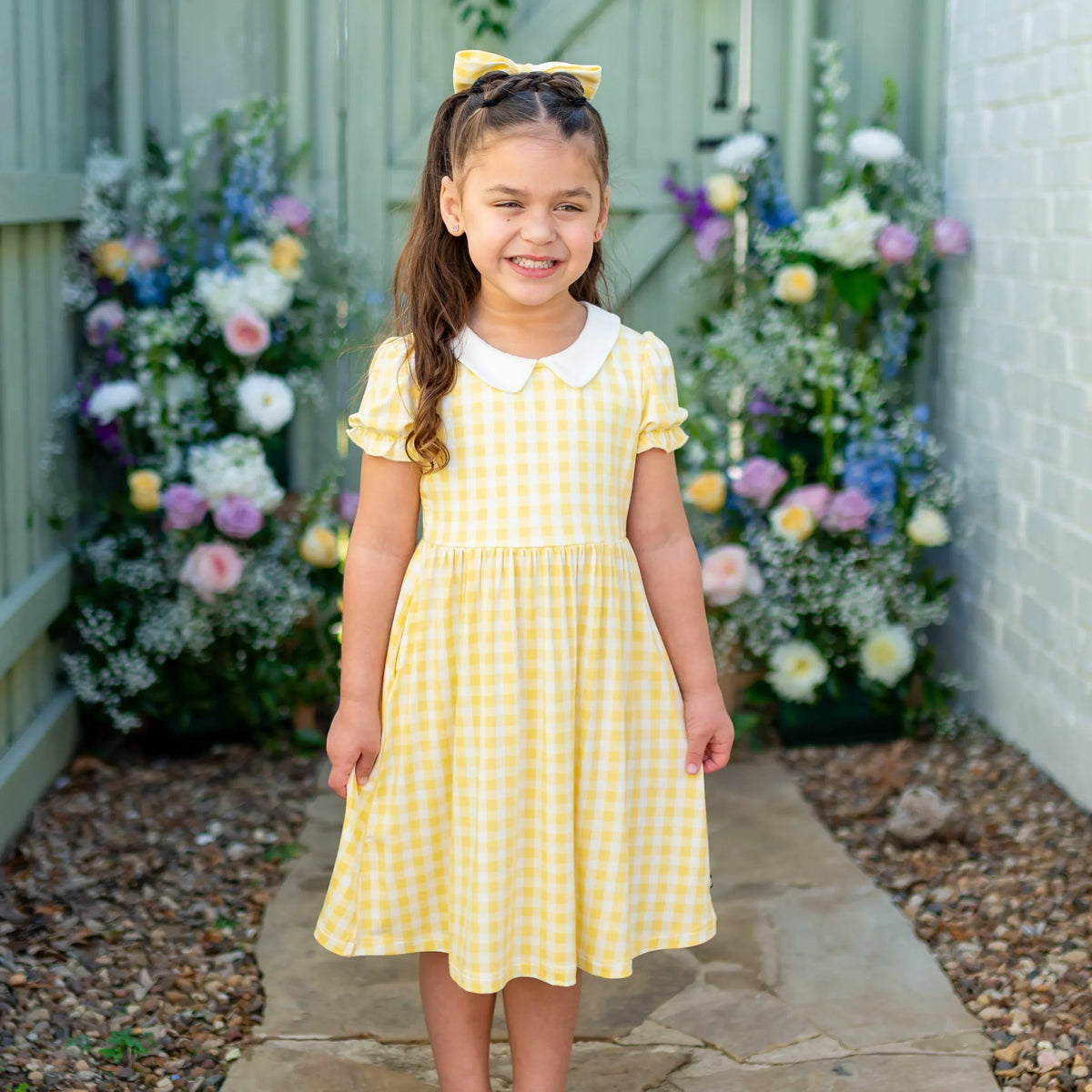 Peter Pan Collar Dress in Gingham Chamomile Main image