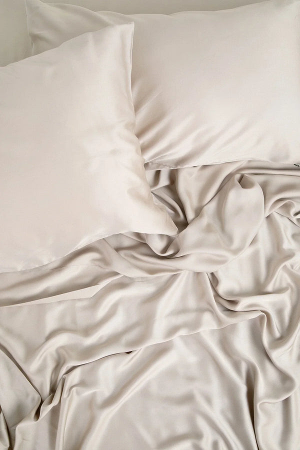 Bamboo Sateen Sheet Set in Sand Stone