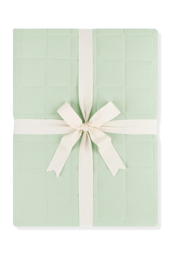 Adult Quilted Blanket in Basil 2.5
