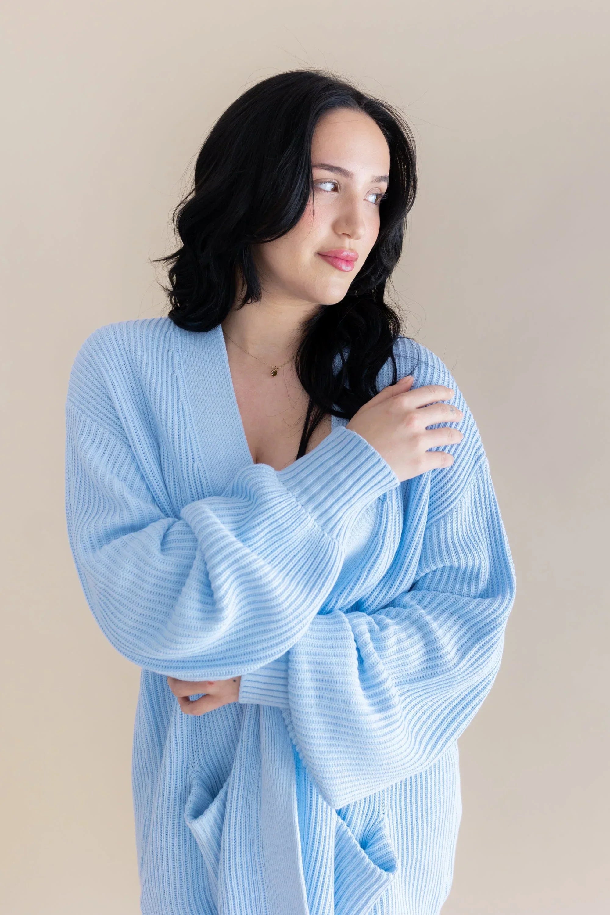 Chunky Knit Women's Oversized Cardigan in Breeze Secondary image