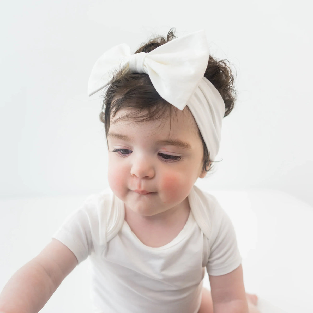 Bow Headband in Cloud Main image