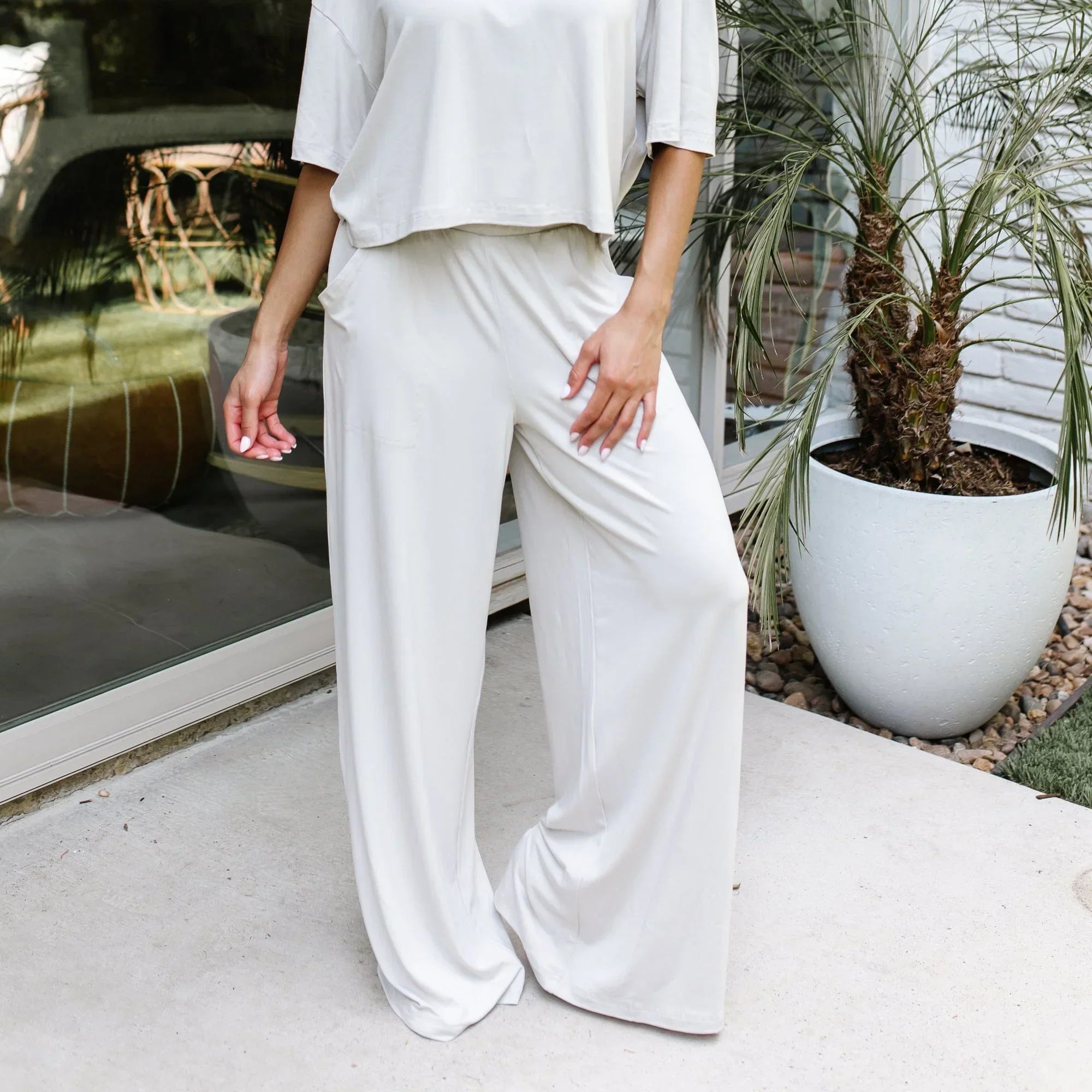 Women's Wide Leg Pant in Oat Secondary image