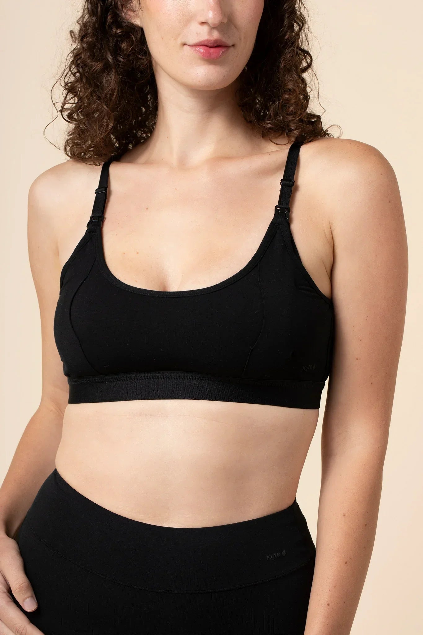 Women's Pumping Bra in Midnight Secondary image