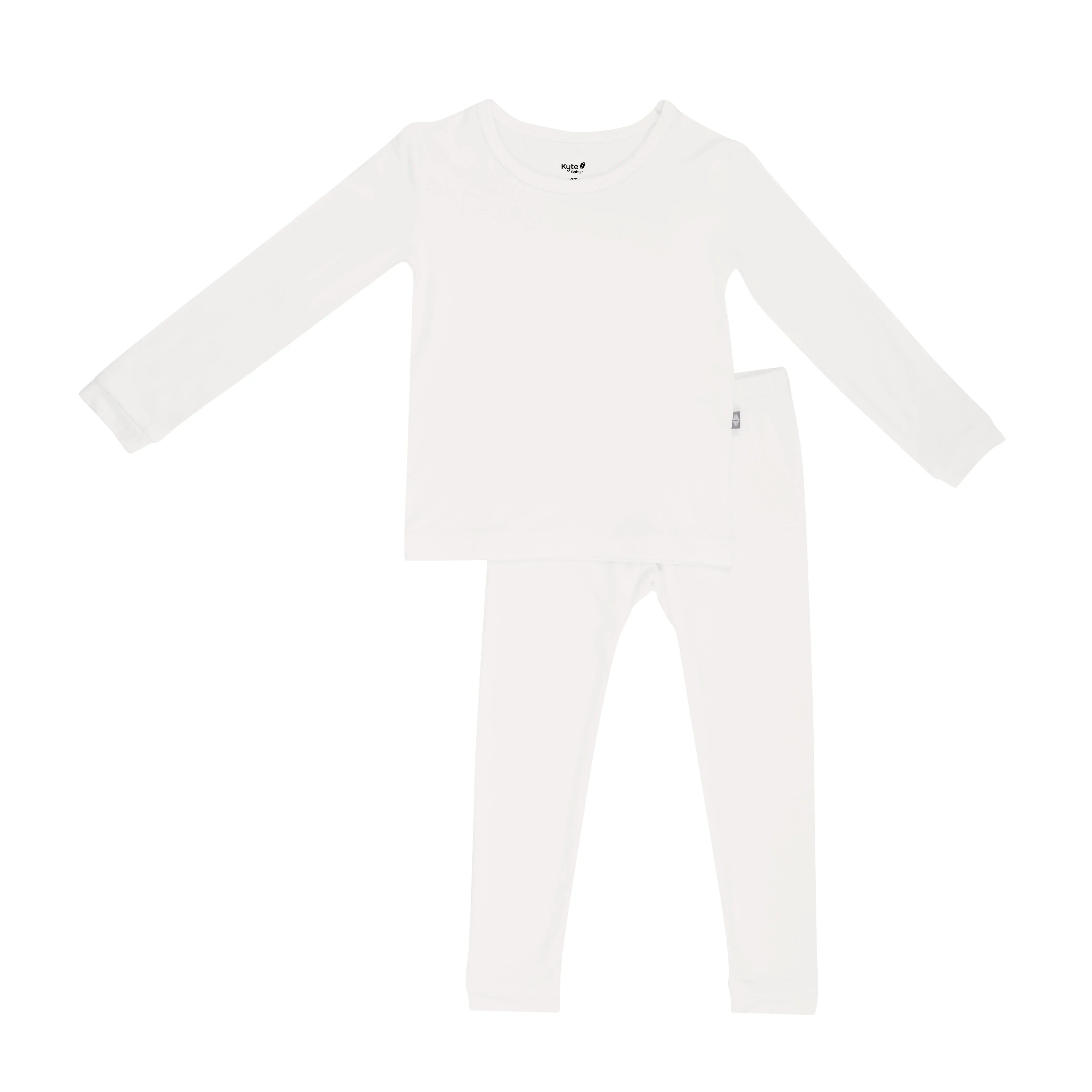 Long Sleeve Pajamas in Cloud Secondary image