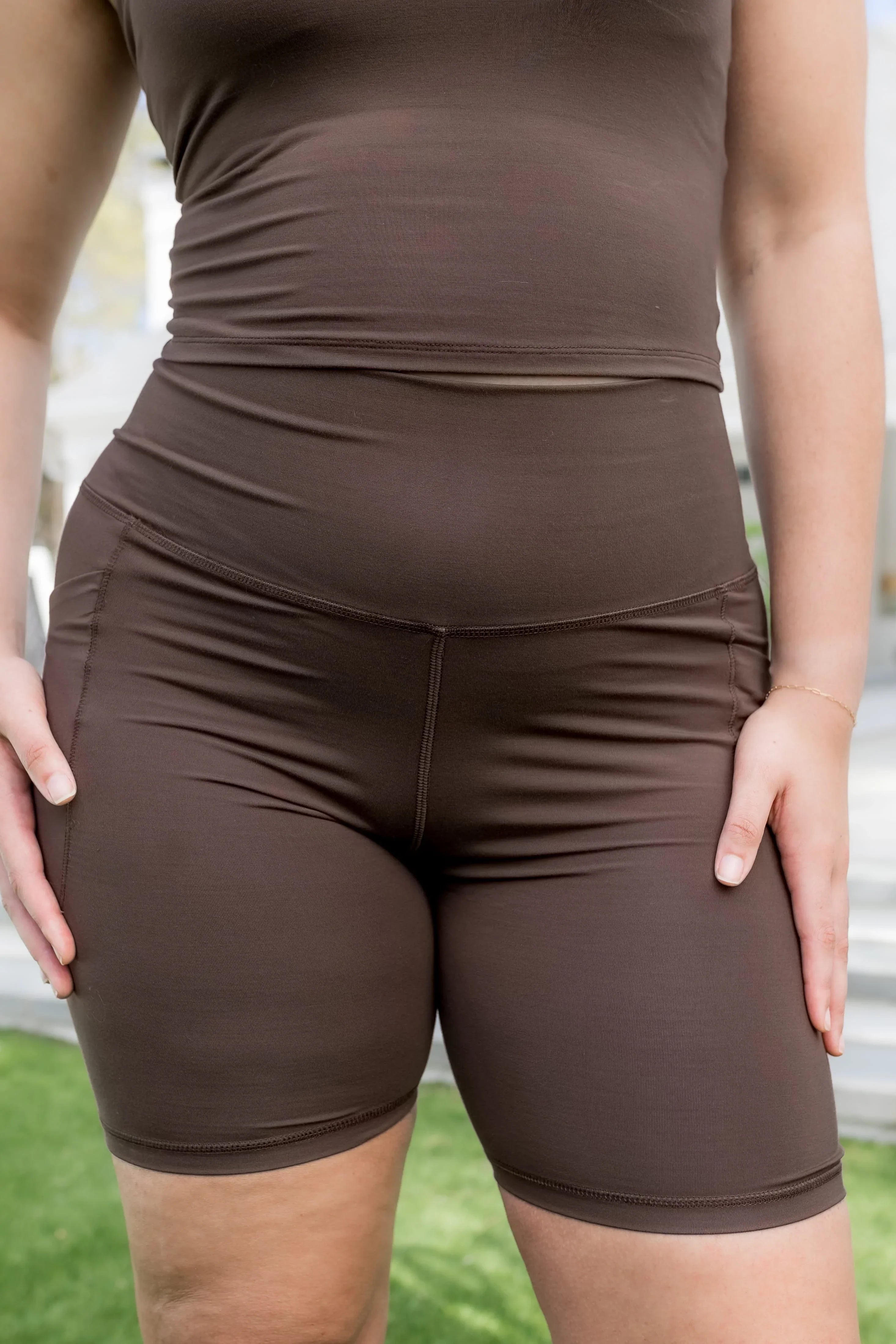 Bamboo Flex High Rise Biker Short in Espresso Secondary image