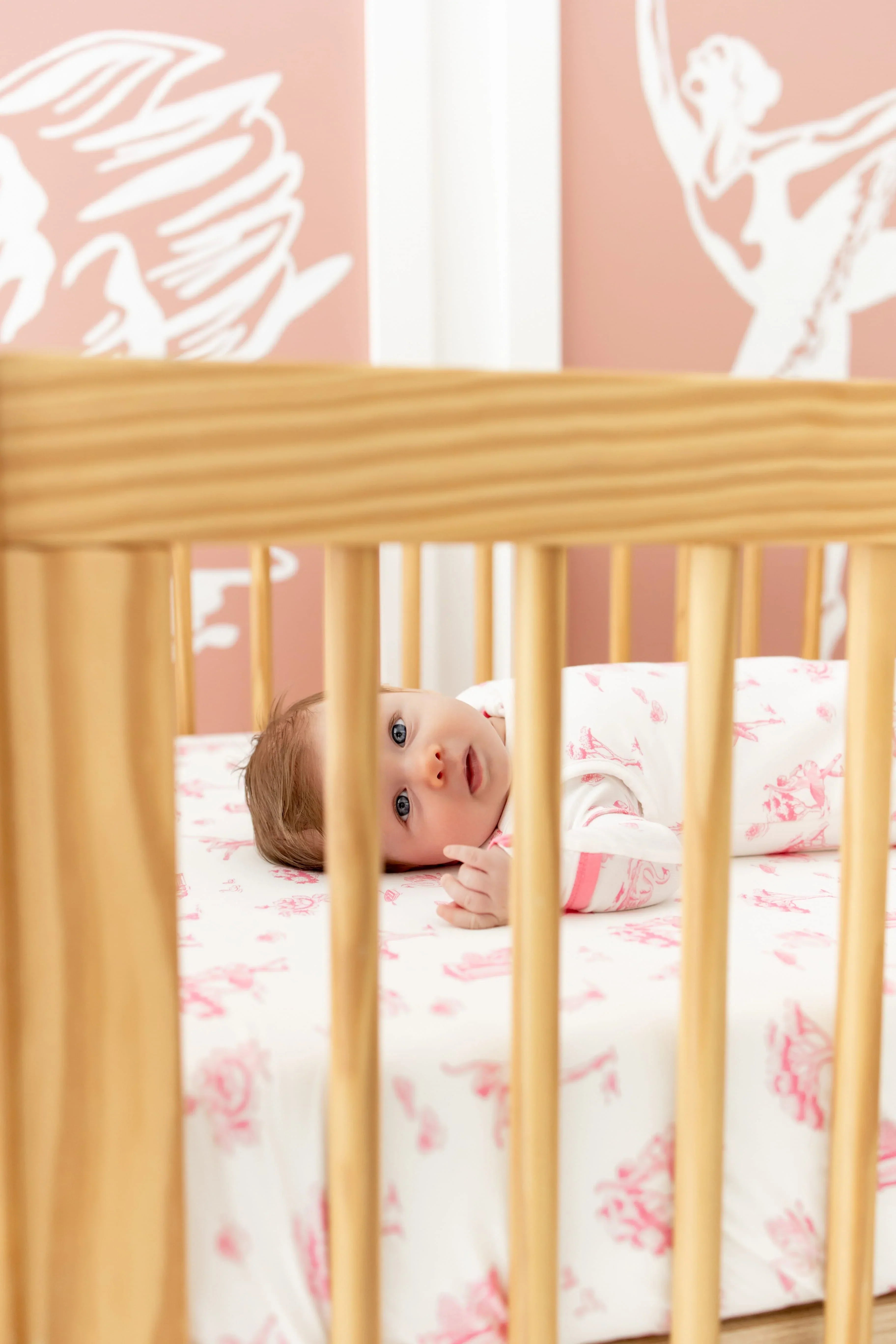 Crib Sheet in Toile Ballet Secondary image