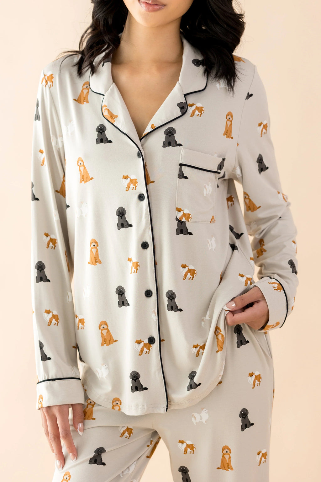 Long-Sleeved Women's Pajama Set in Fluffy Dog