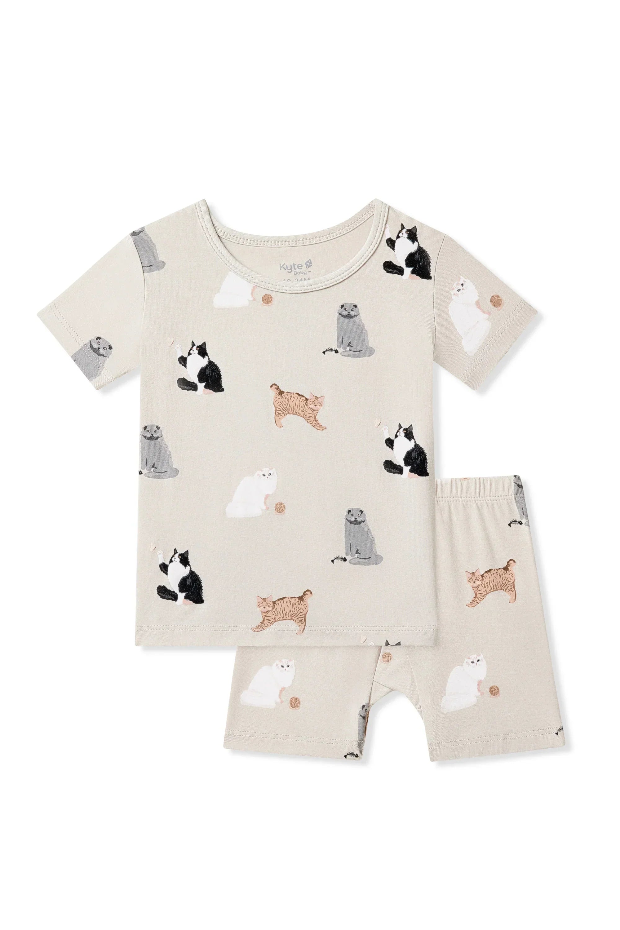 Short Sleeve Pajamas in Fluffy Cat Secondary image