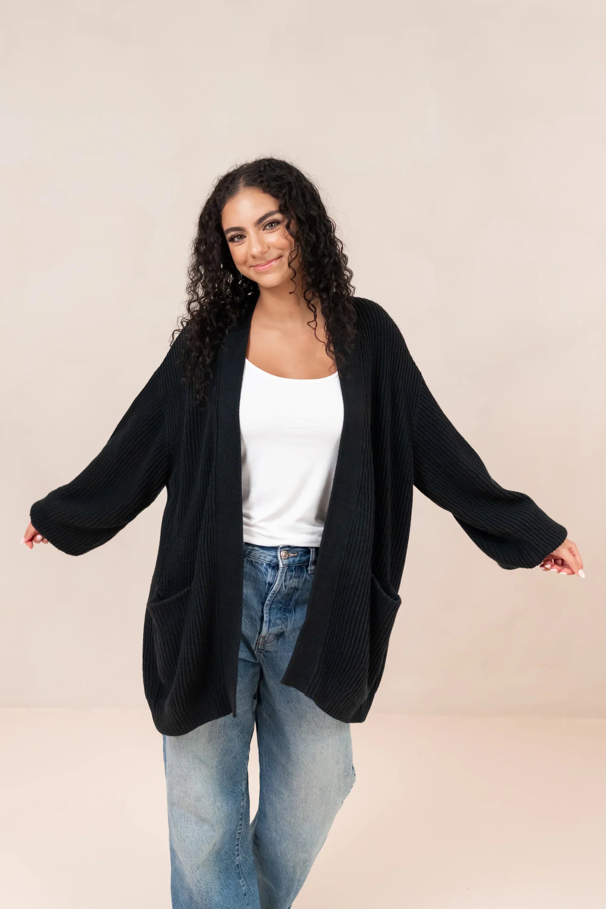 Chunky Knit Women's Oversized Cardigan in Midnight Secondary image