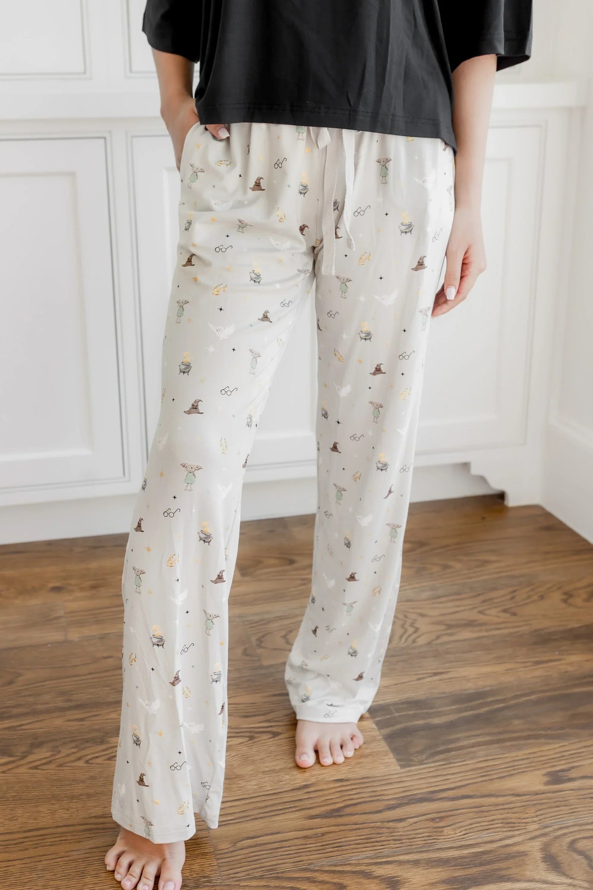 Women's Lounge Pants in Starry Icon Main image