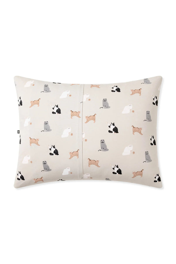 Toddler Pillowcase in Fluffy Cat