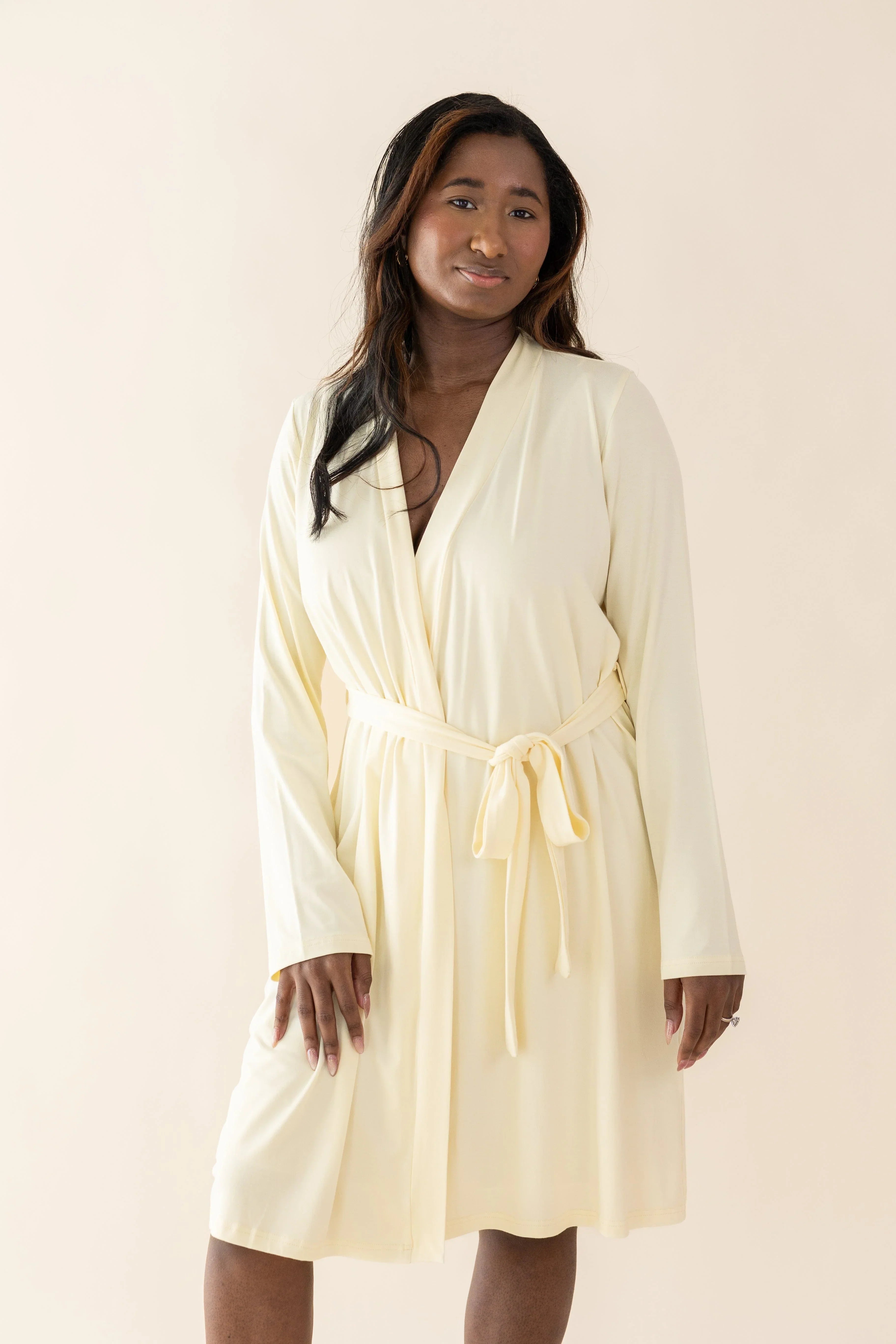 Women's Lounge Robe in Chamomile Secondary image