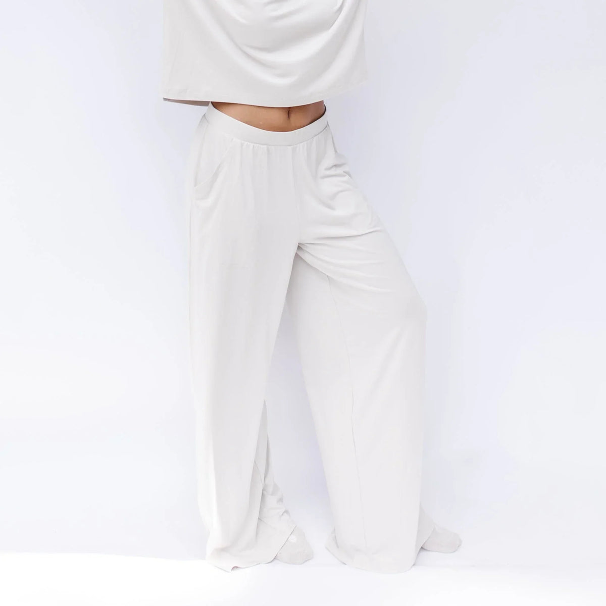 Women's Wide Leg Pant in Oat Main image