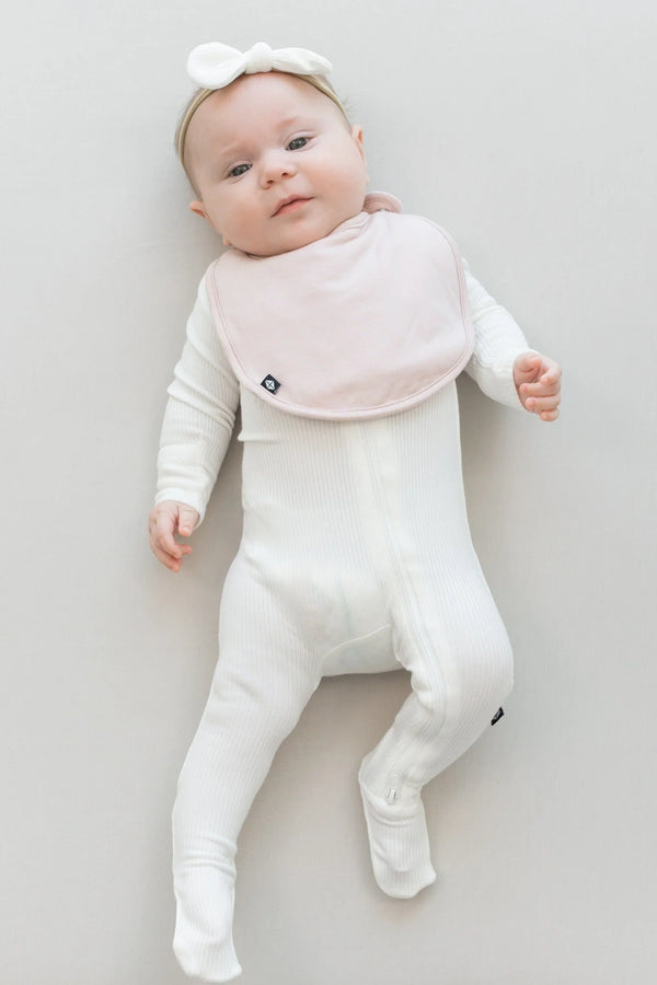 Cushy Bib in Blush