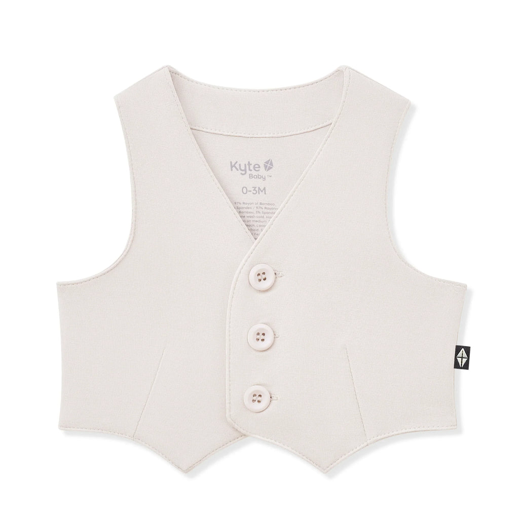 Tuxedo Vest in Oat