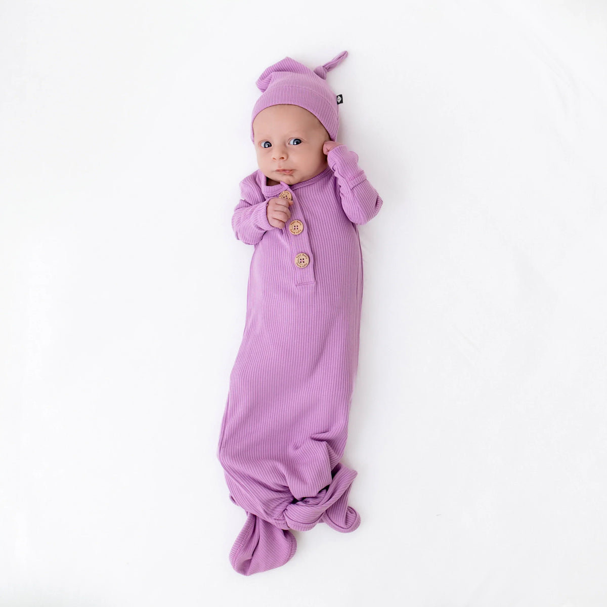 Ribbed Knotted Gown with Hat Set in Poi Main image