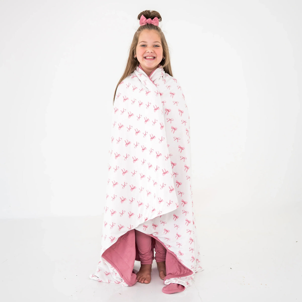 Youth Blanket in Bow 1.0 Main image