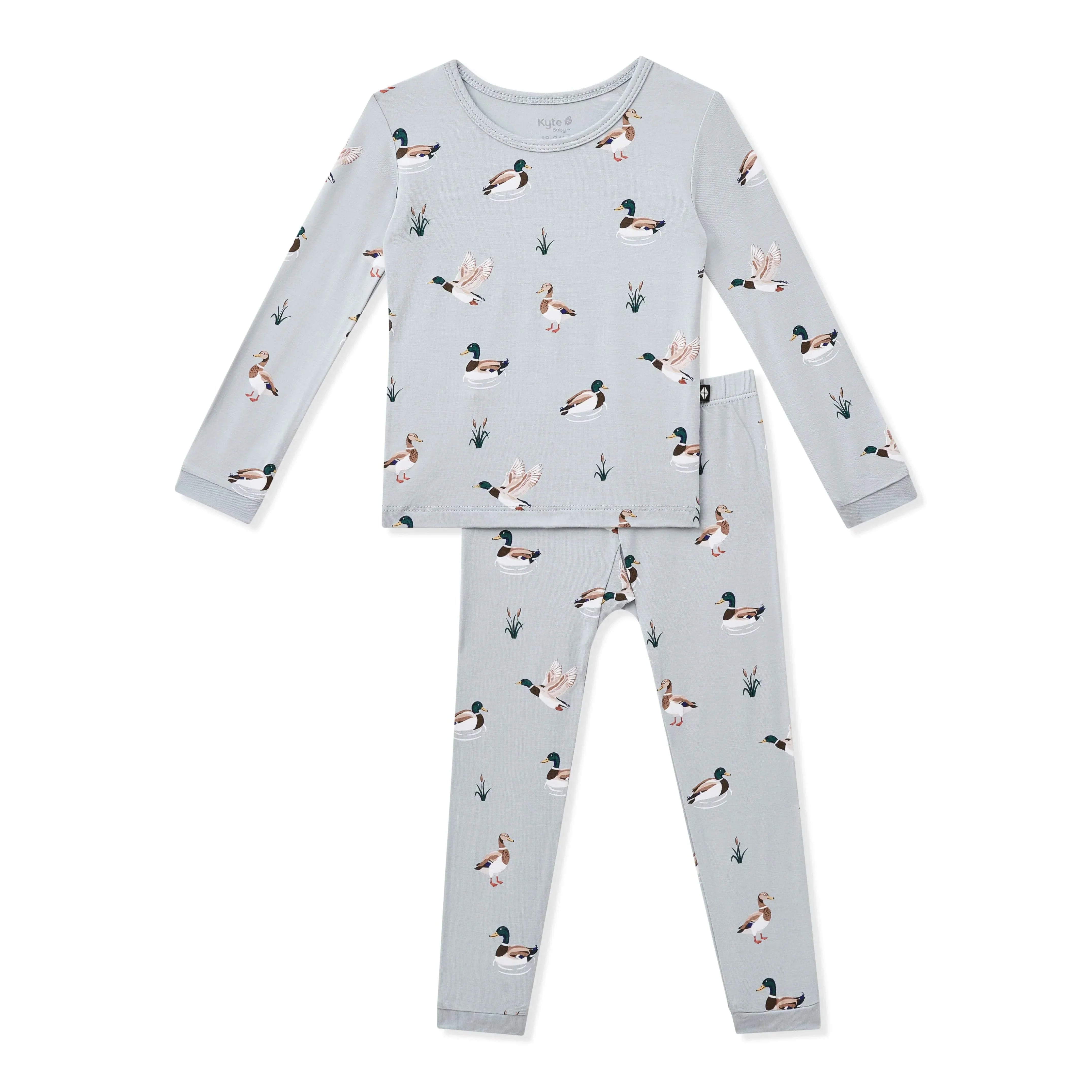 Long Sleeve Pajamas in Mallard Duck Secondary image