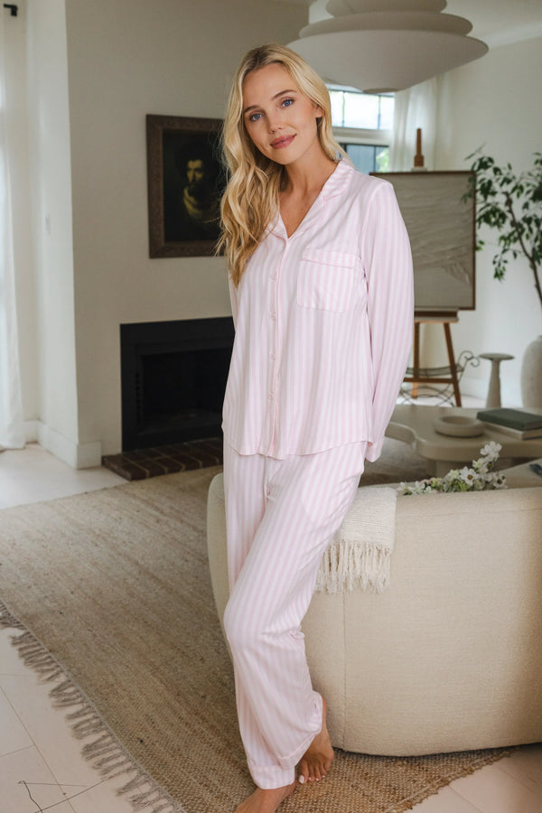 Long-Sleeved Women's Pajama Set in Small Sakura Stripe