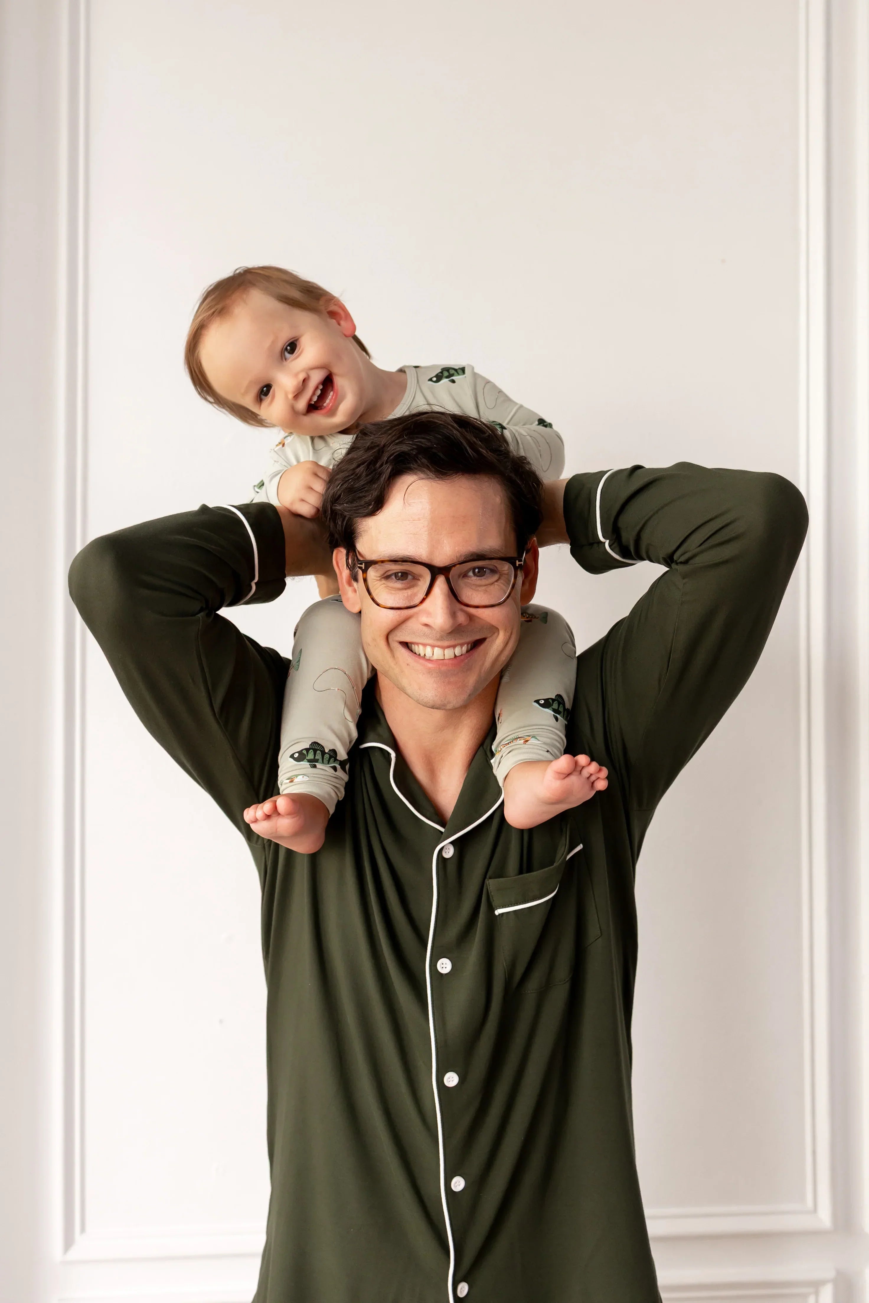Men's Long Sleeve Pajama Set in Fir Secondary image