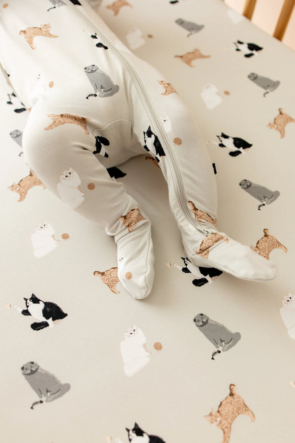 Crib Sheet in Fluffy Cat
