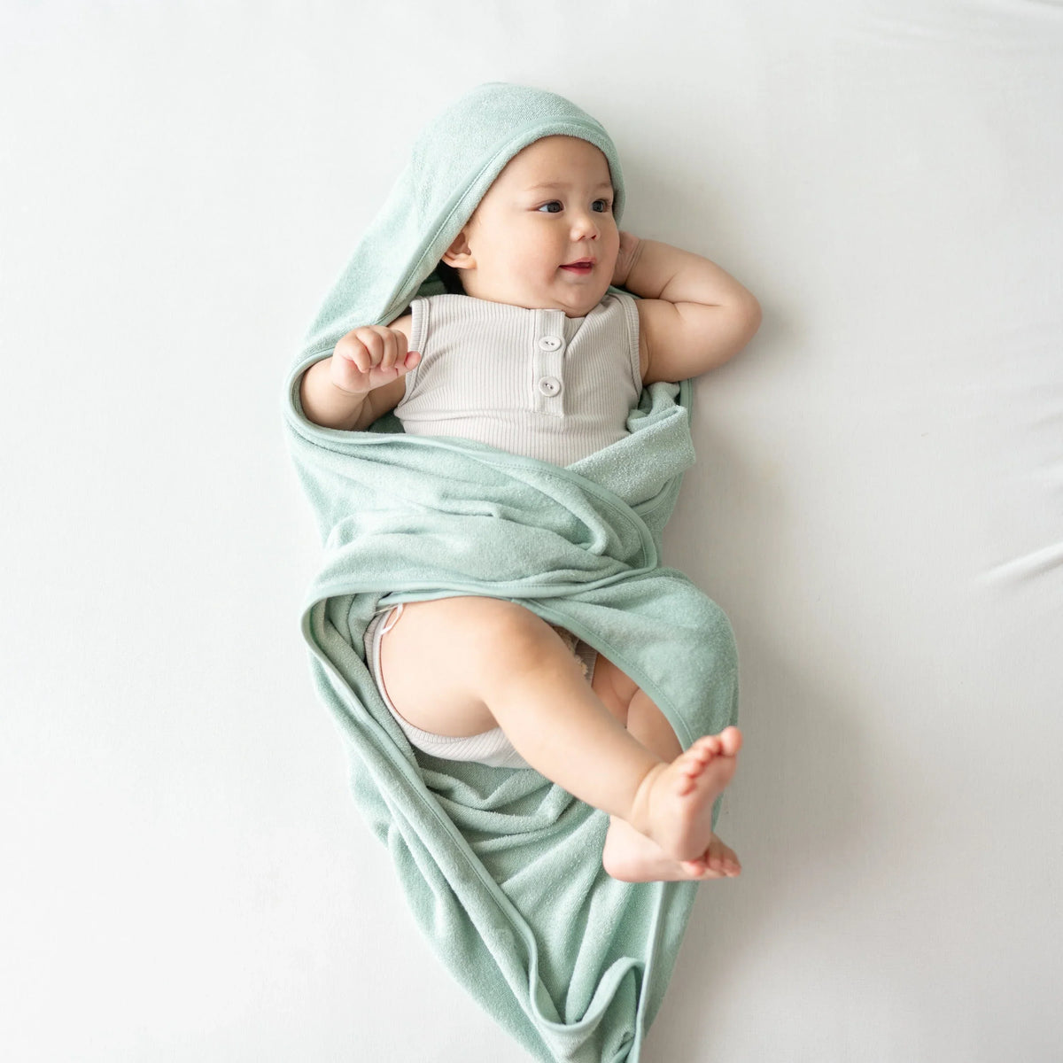 Hooded Bath Towel in Sage Main image