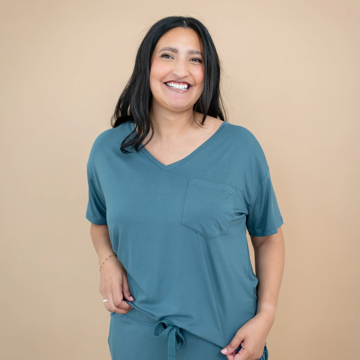 Women’s Relaxed Fit V-Neck in Atlantic Main image