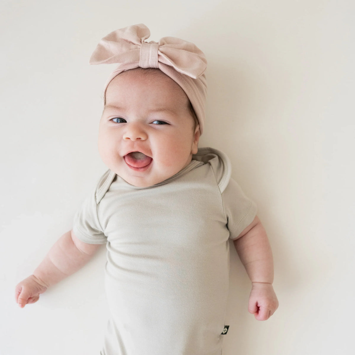 Bow Headwrap in Blush Main image