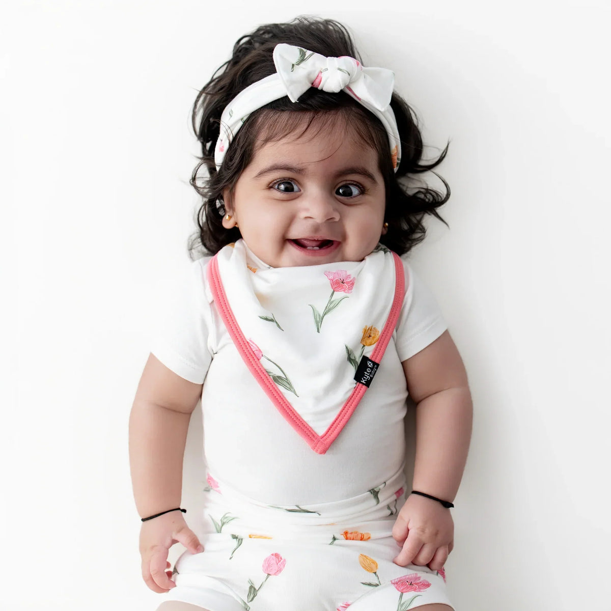 Bib in Tulip Main image