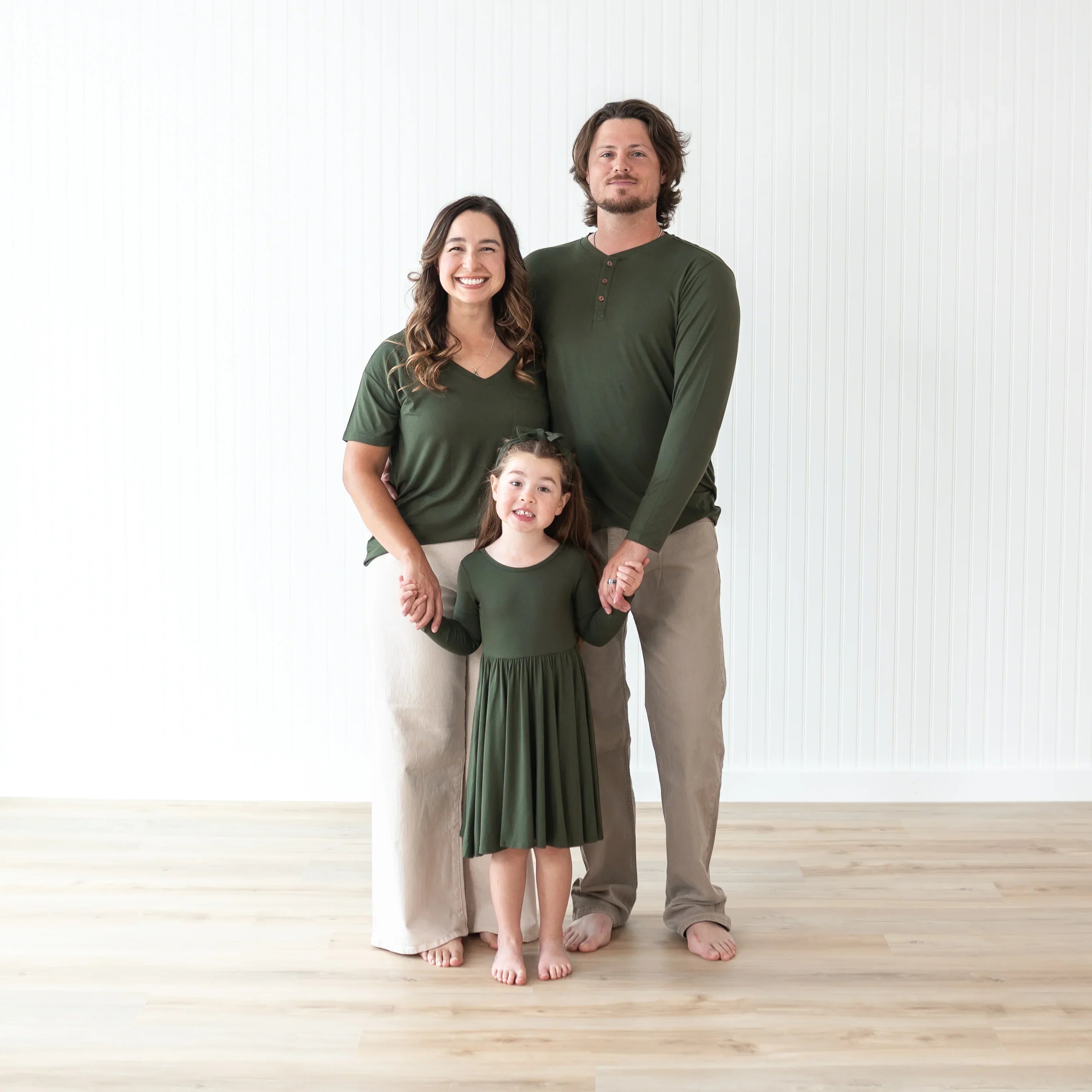 Men's Long Sleeve Henley Top in Fir Secondary image