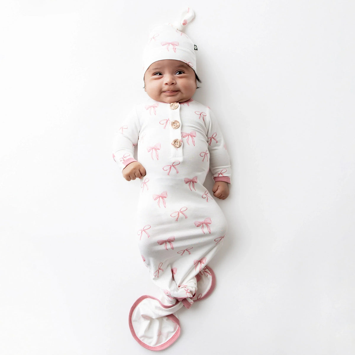 Knotted Gown with Hat Set in Bow Main image