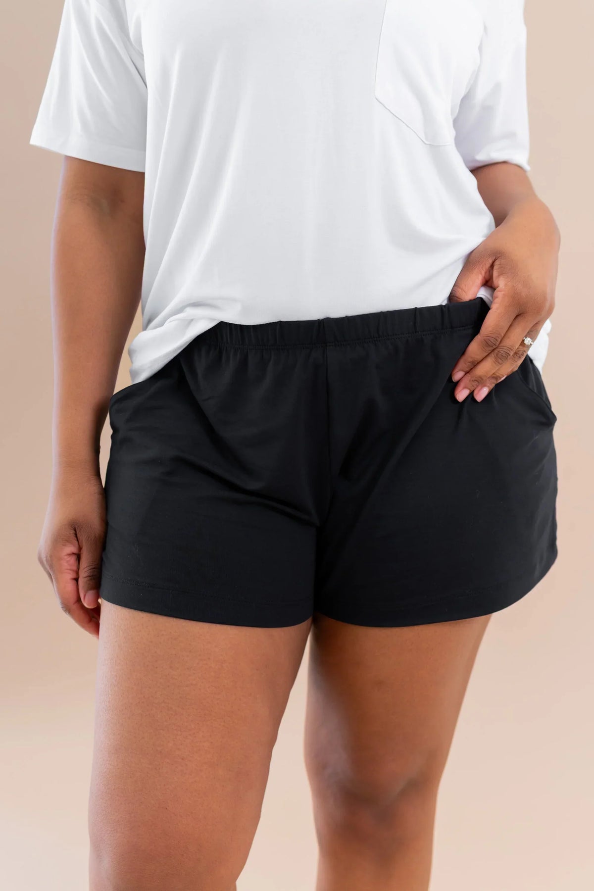 Women's Lounge Shorts in Midnight Main image