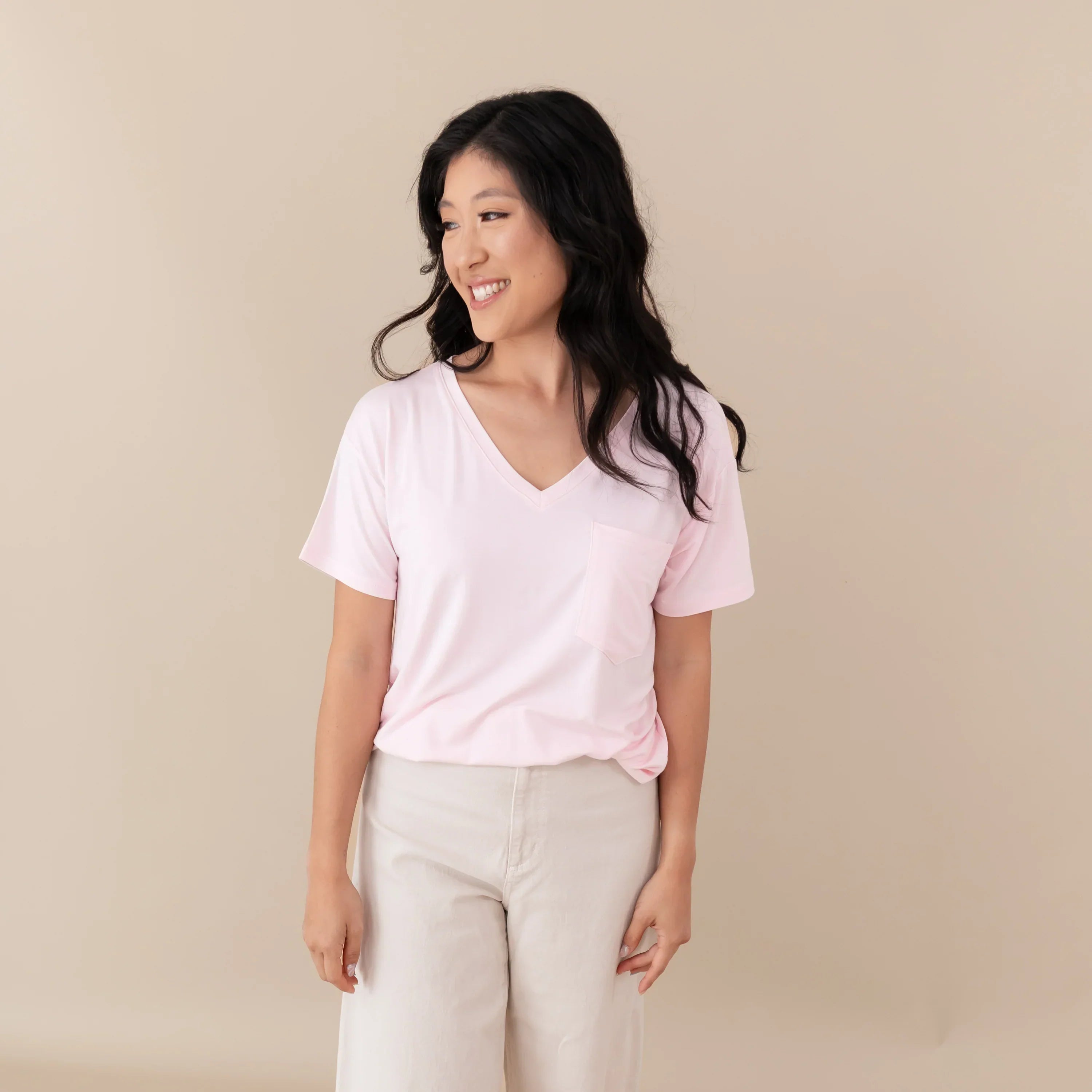 Women’s Relaxed Fit V-Neck in Sakura Secondary image