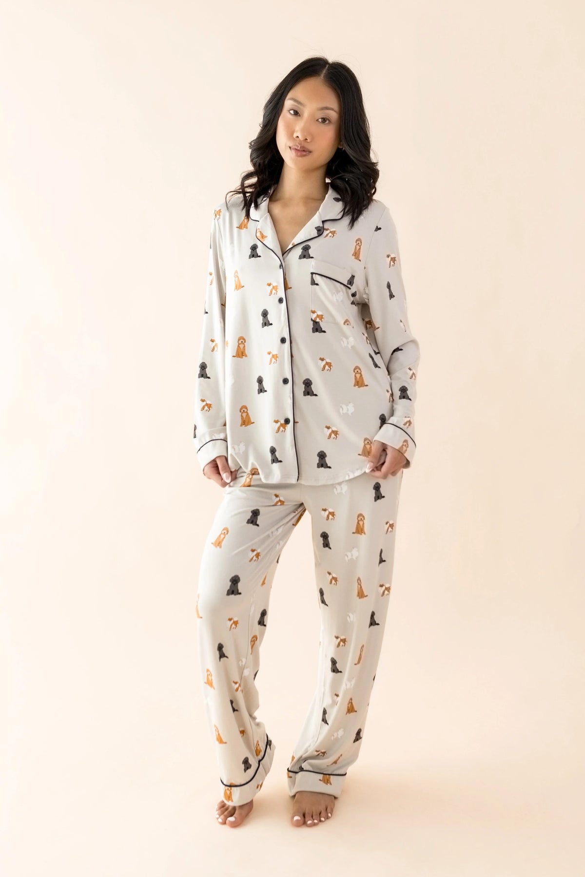 Long-Sleeved Women's Pajama Set in Fluffy Dog Main image