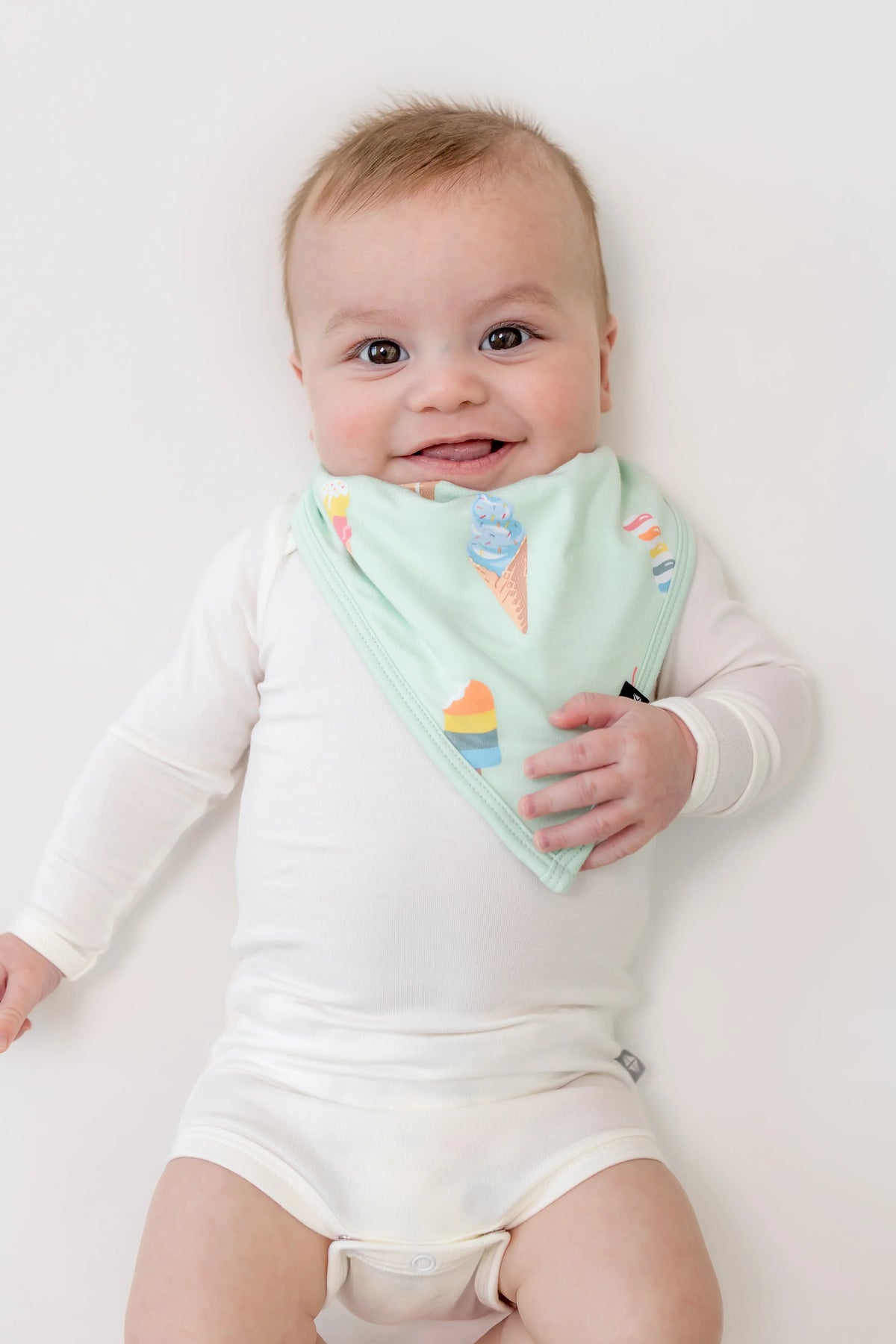 Bib in Mint Ice Cream Main image