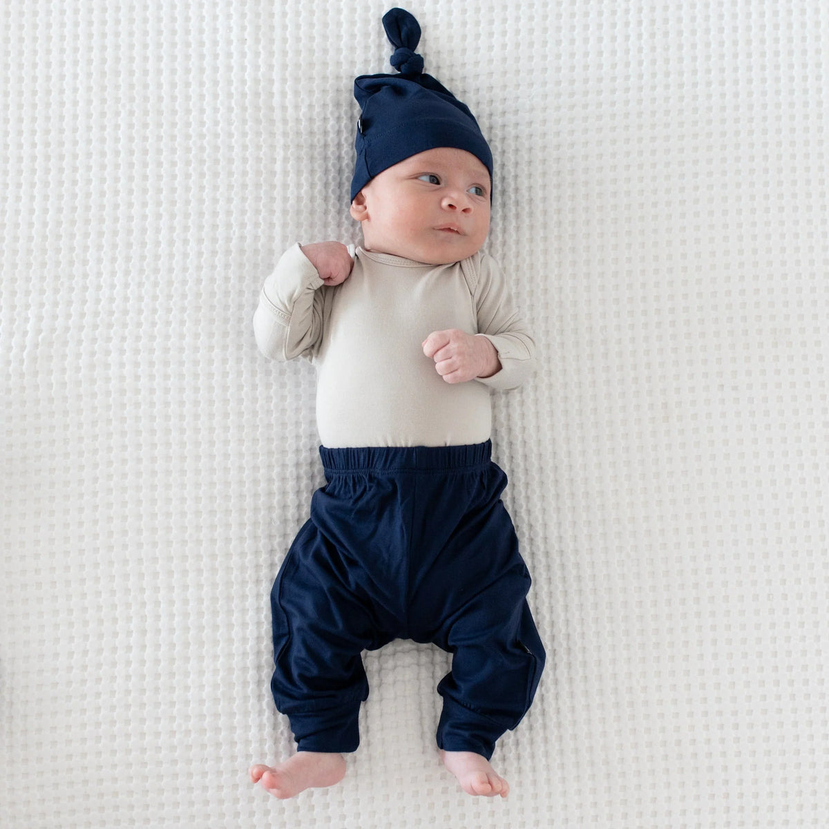 Pant in Navy Main image
