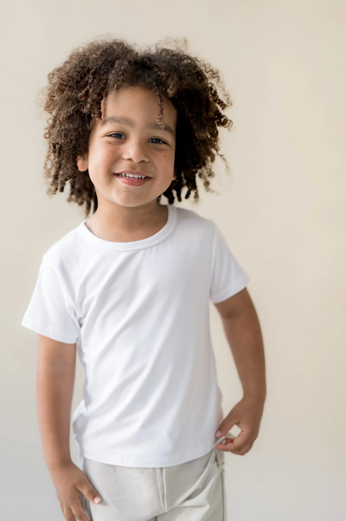Toddler Basic Tee in Snow Main image