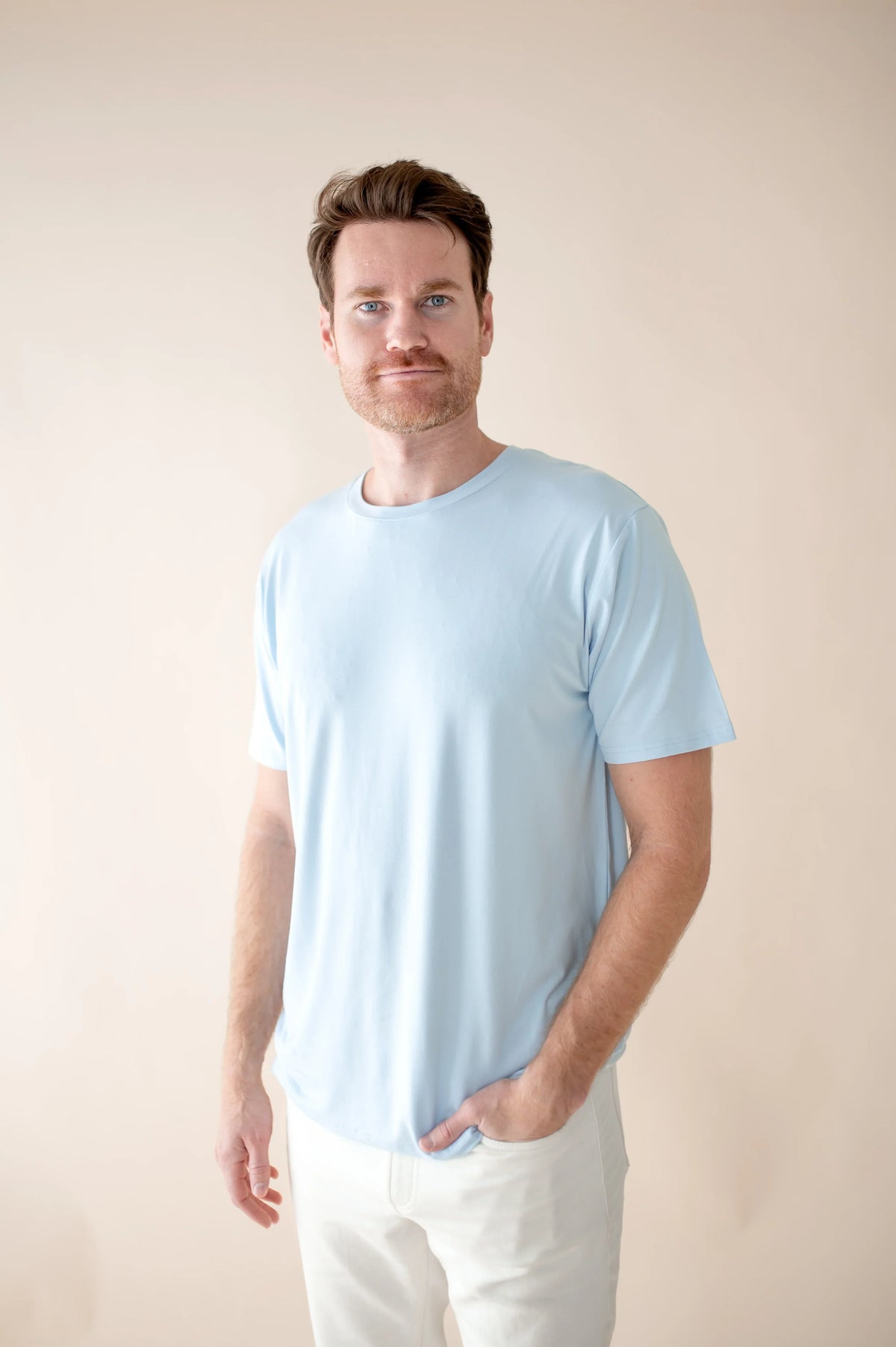 Men's Crew Neck Tee in Breeze Main image