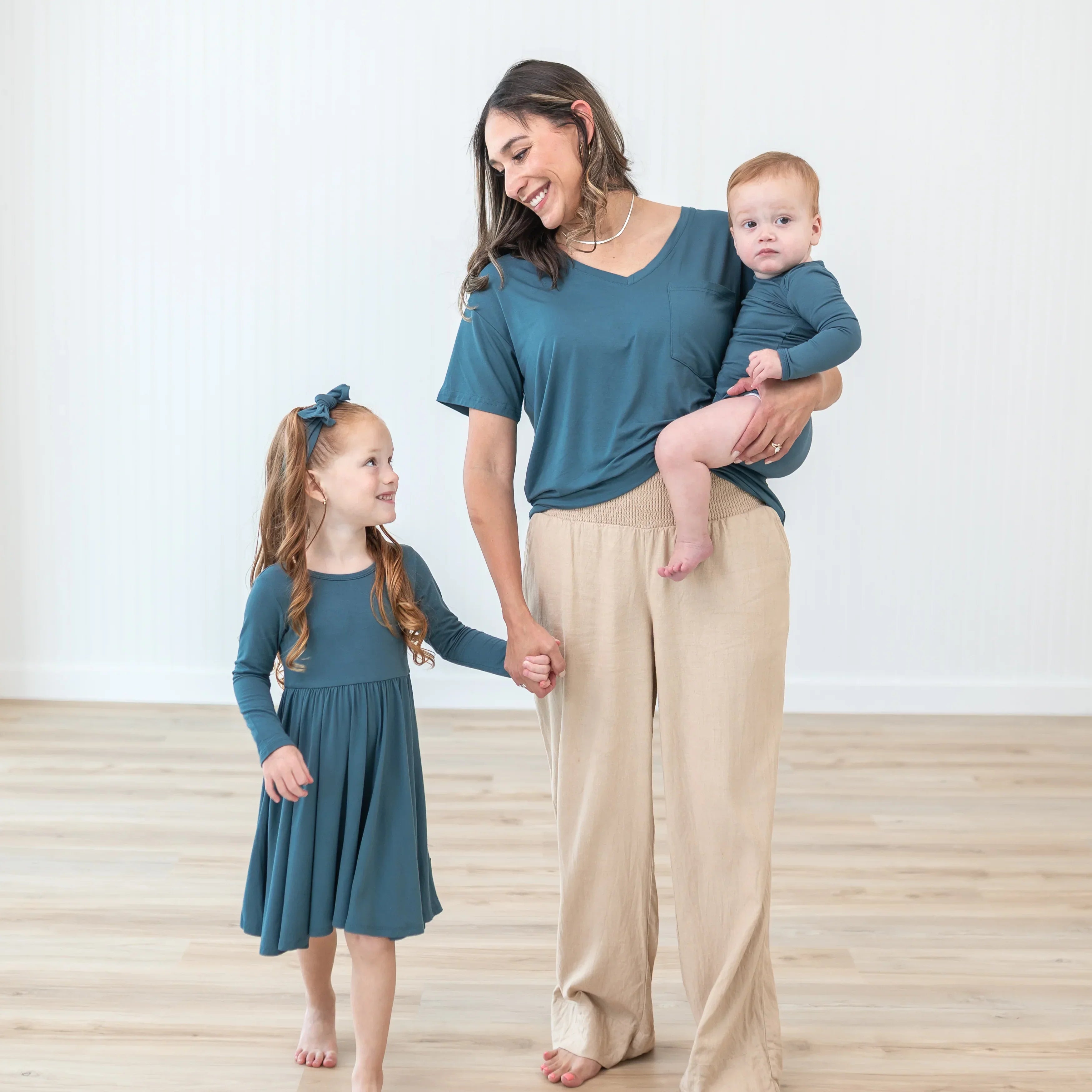 Women’s Relaxed Fit V-Neck in Atlantic Secondary image