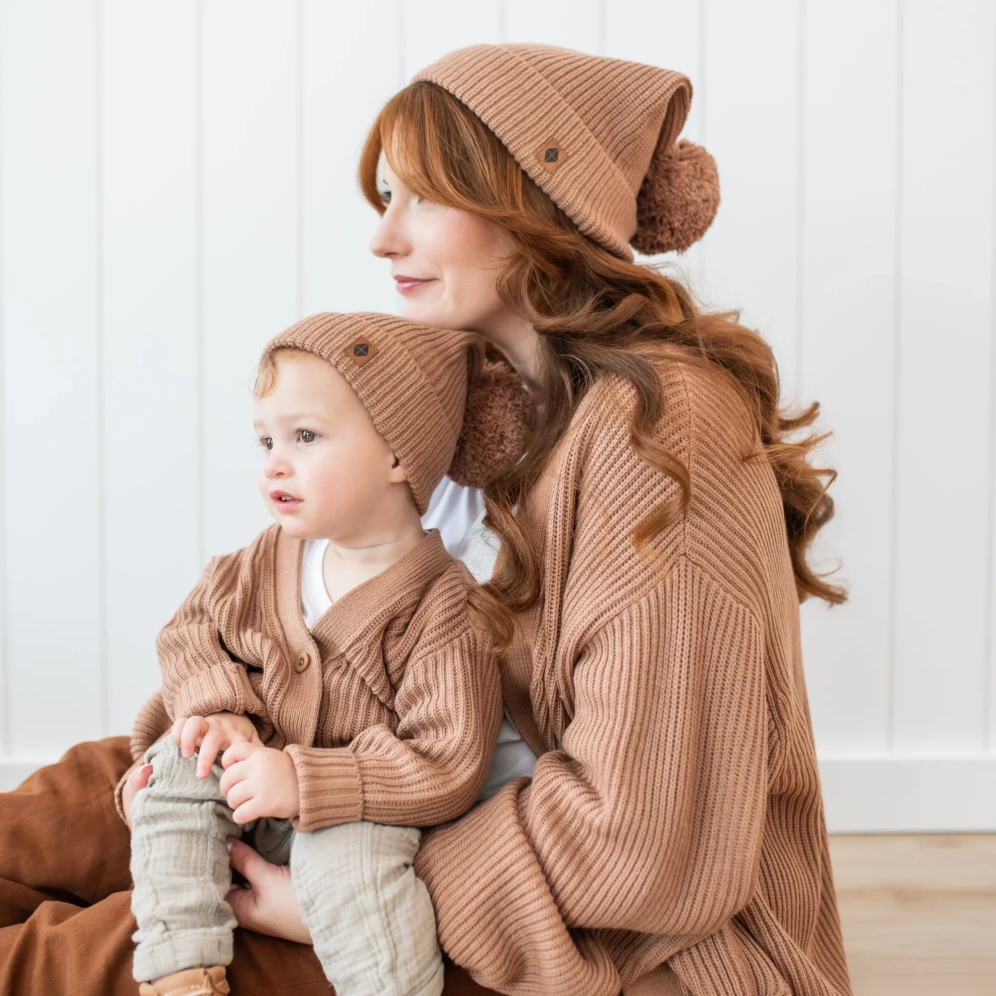 Chunky Knit Oversized Cardigan in Latte Secondary image