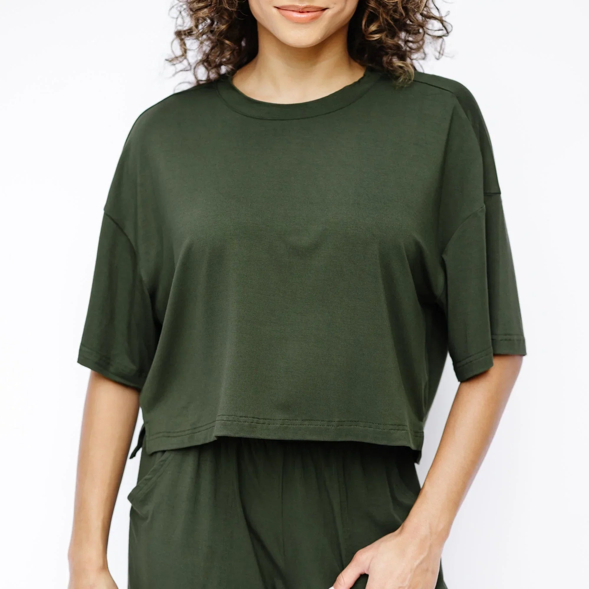 Women's Wide Leg Pant Set in Fir Secondary image