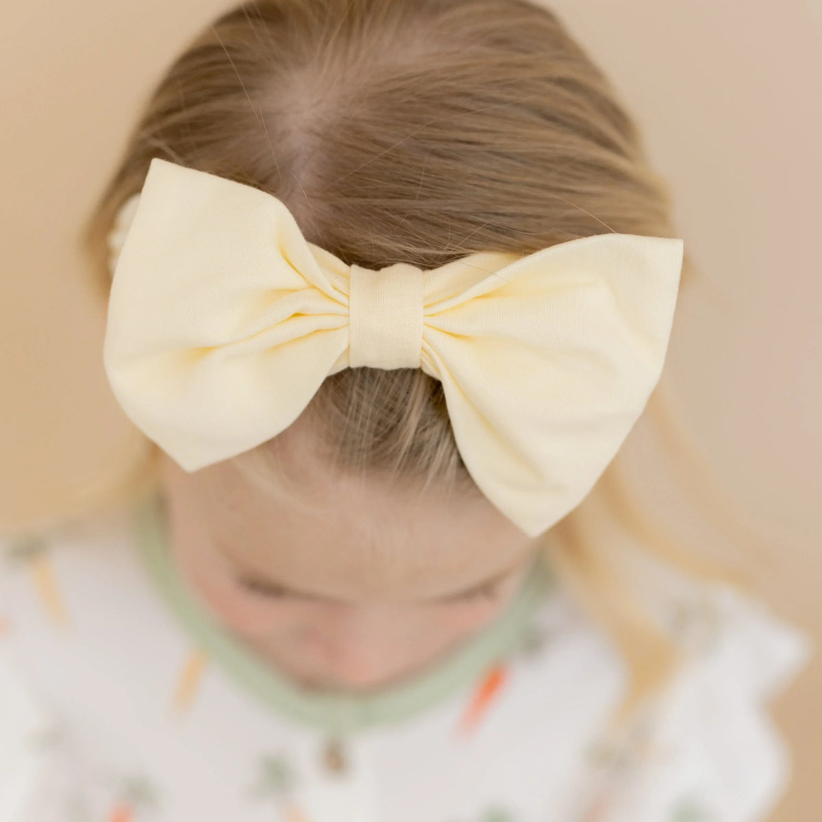 Bow Headband in Chamomile Main image