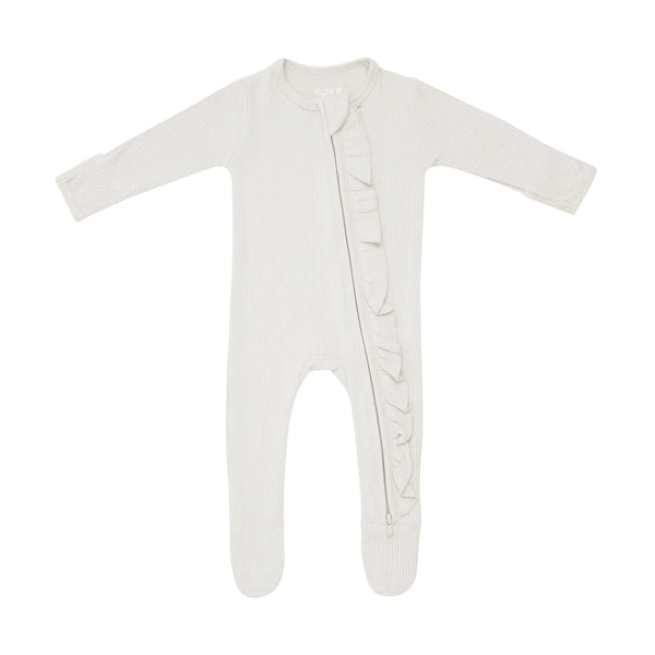 Ribbed Ruffle Zipper Footie in Oat