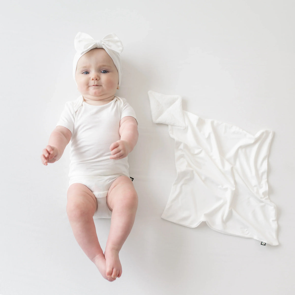 Kite Lovey in Cloud Main image